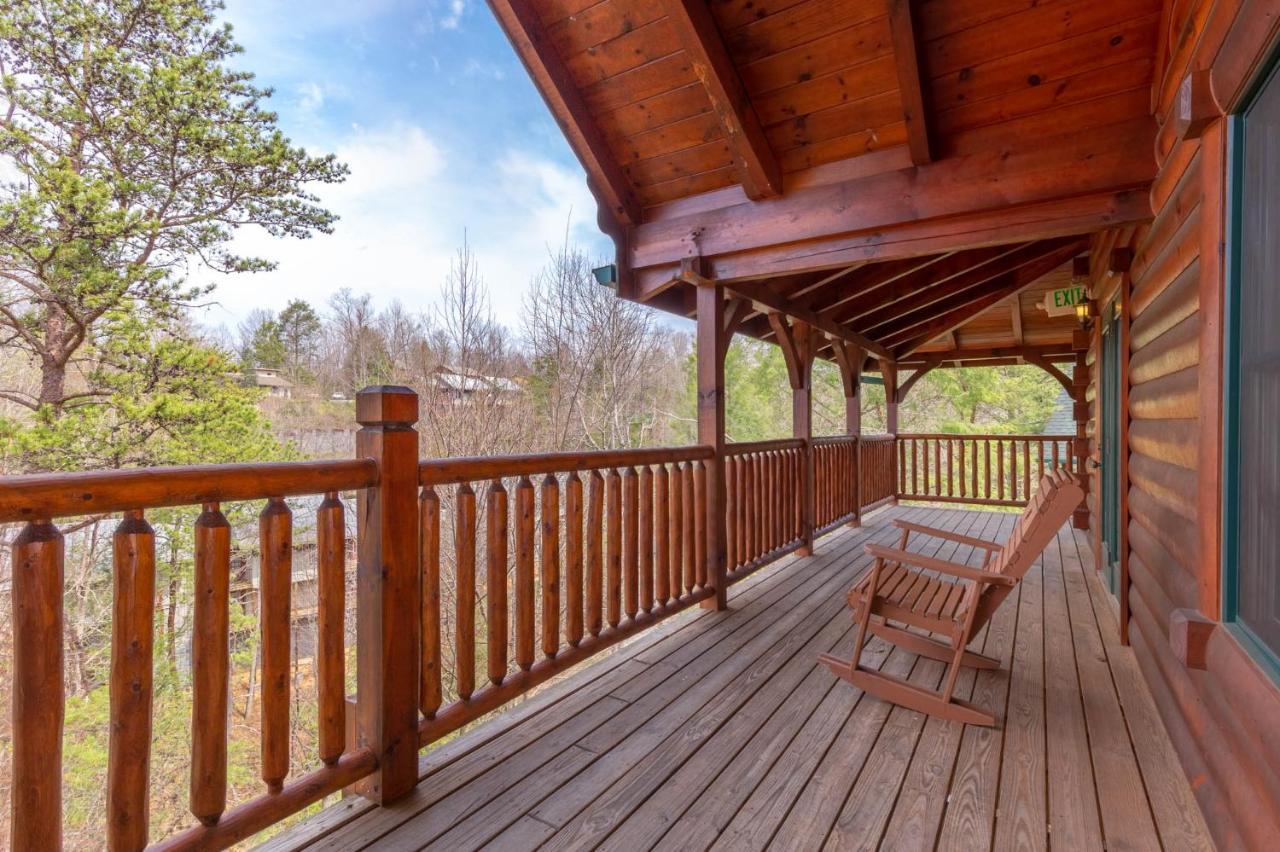 Pine Tree Lodge Gatlinburg Bagian luar foto