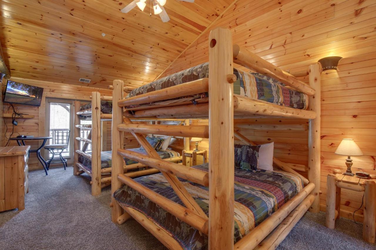 Pine Tree Lodge Gatlinburg Bagian luar foto