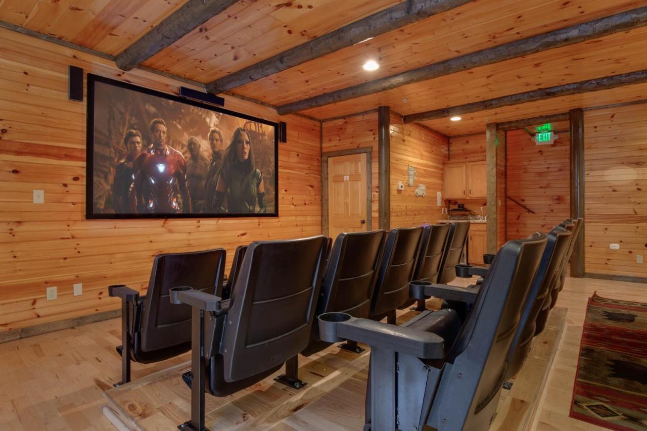 Pine Tree Lodge Gatlinburg Bagian luar foto