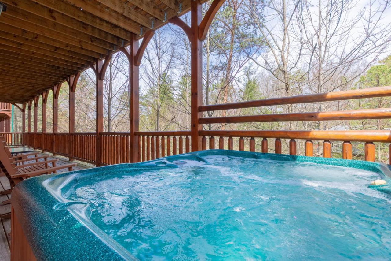 Pine Tree Lodge Gatlinburg Bagian luar foto